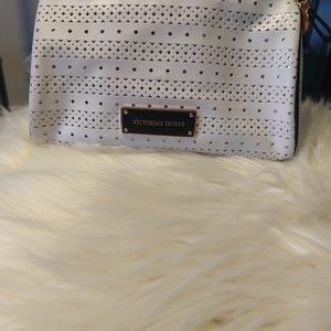 VS makeup bag white and gold